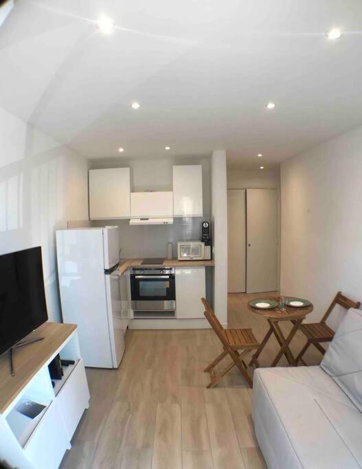 Nice Bas Cimiez- Coquet F1, Climatisee, Parking 外观 照片